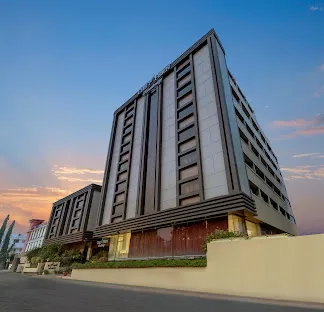 Hotel The Fern Residency